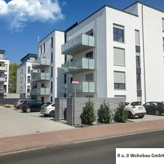 Referenz R u. D Wohnbau GmbH: Mehrfamilienhaus mit 18 Wohneinheiten